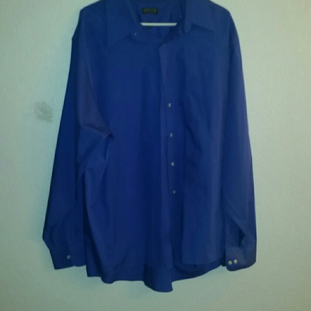 Men's plus size button up shirt